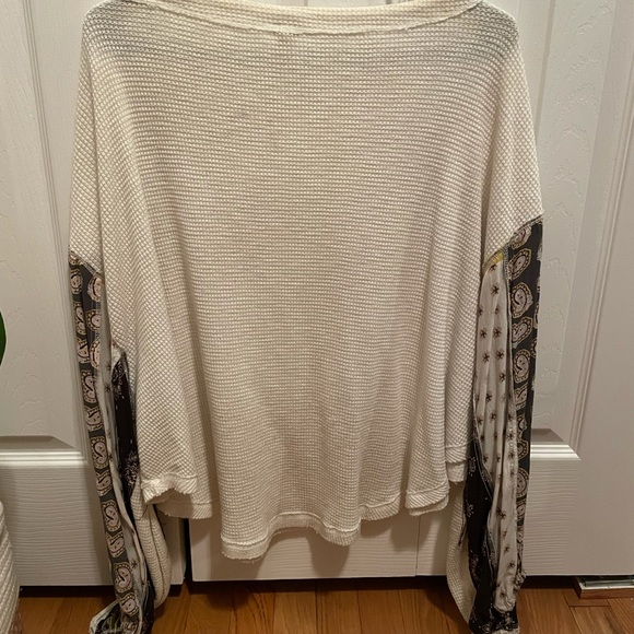 FP bubble sleeve waffle top - Picture 3 of 4